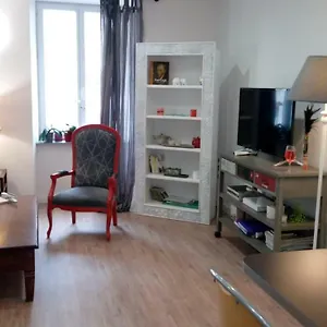 Les Hautes D'anastasia 3*, Rodez Francia