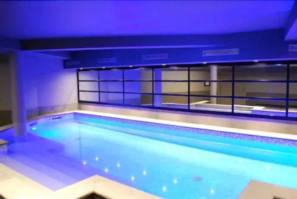 ****  Hotel Le Cinq Hyper - Centre Chambery France