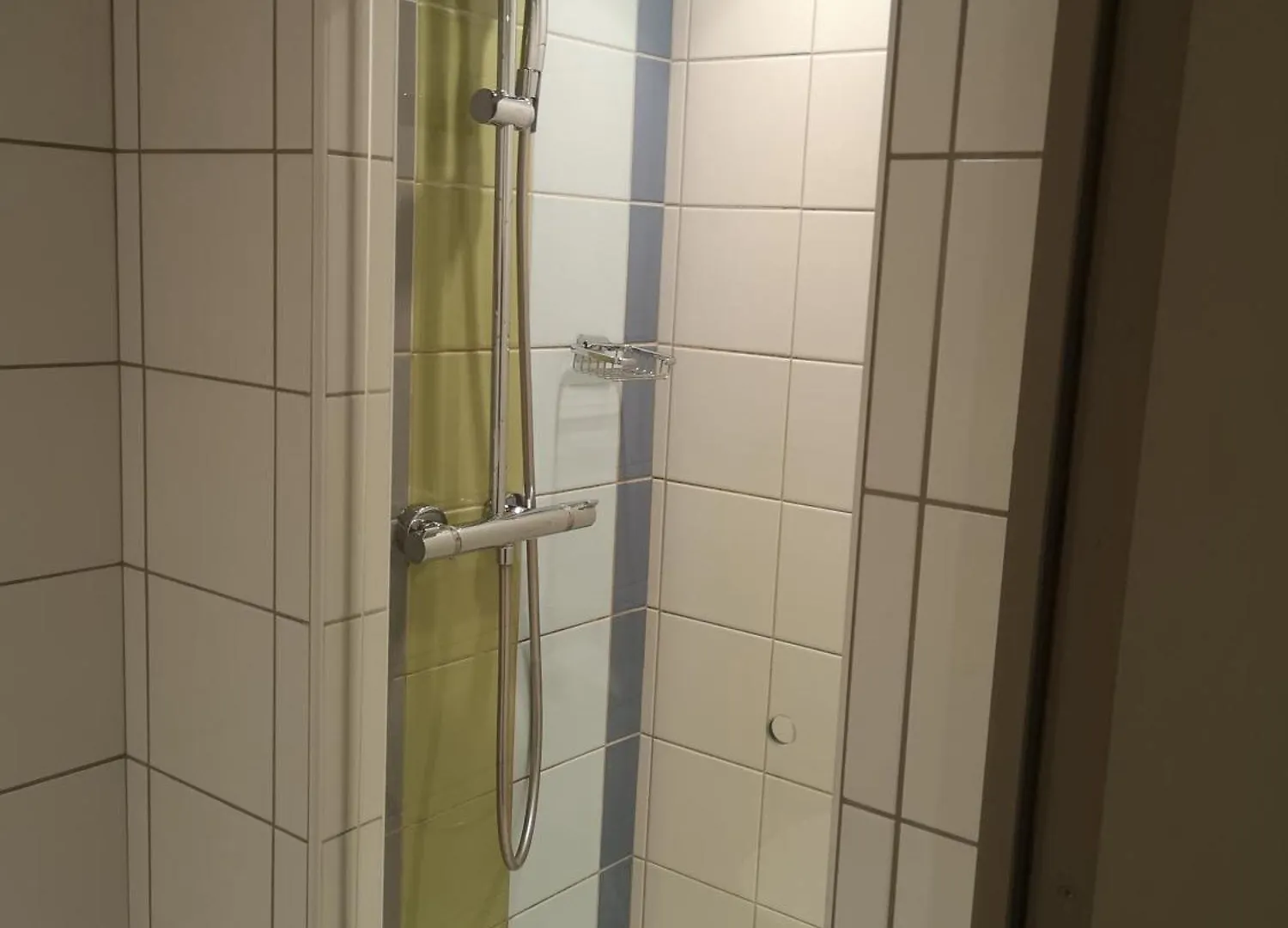Hotel Le Cinq Hyper - Centre Chambery France