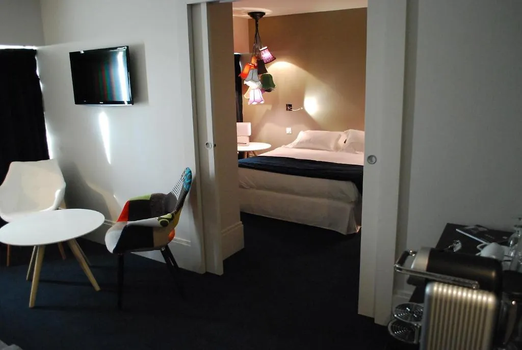 Hotel Le Cinq Hyper - Centre Chambery France