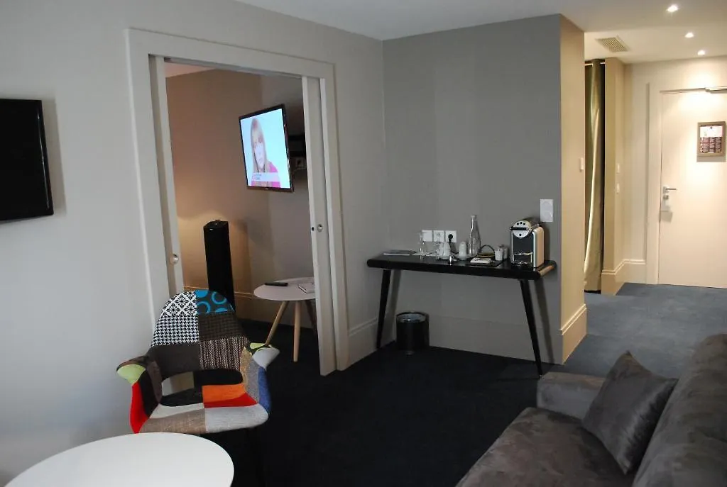 Hotel Le Cinq Hyper - Centre Chambery 4*,  France